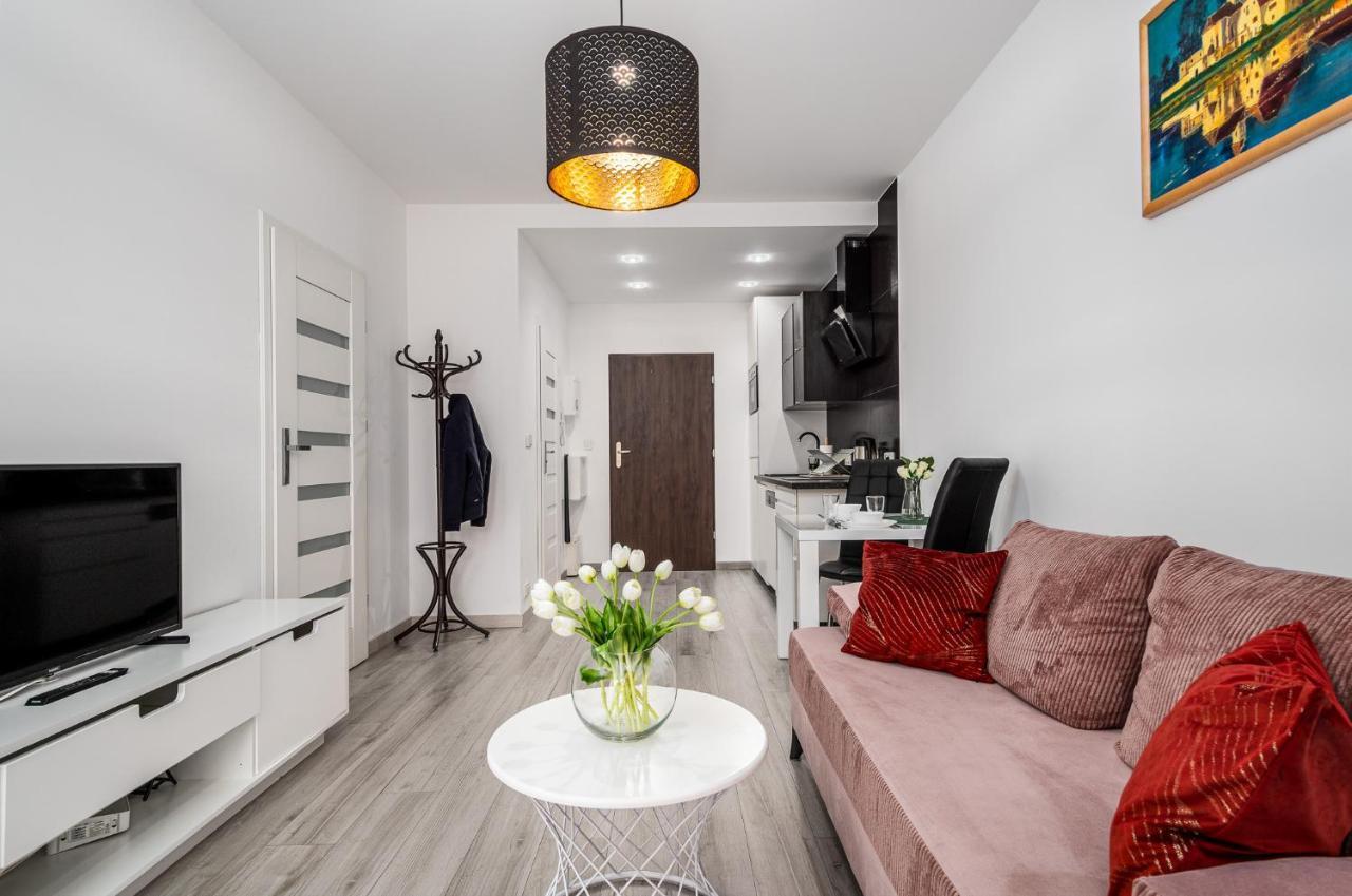 Apartament Apart D&K Free Parking Cybernetyki 2E Warszawa Zewnętrze zdjęcie